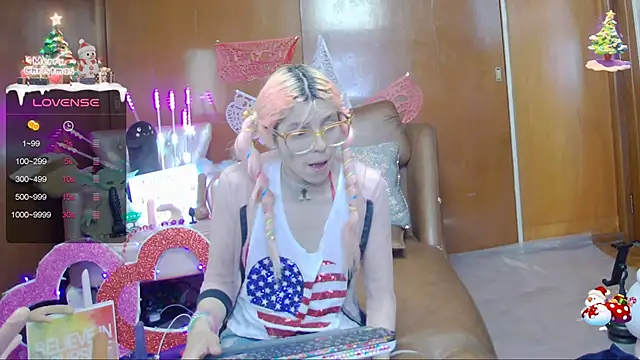 Skinygirl online show from February 20, 1:03 am