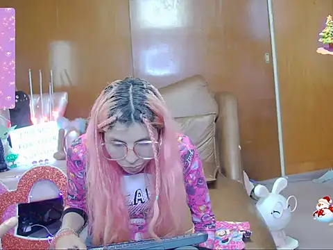 Skinygirl online show from October 12, 1:59 am