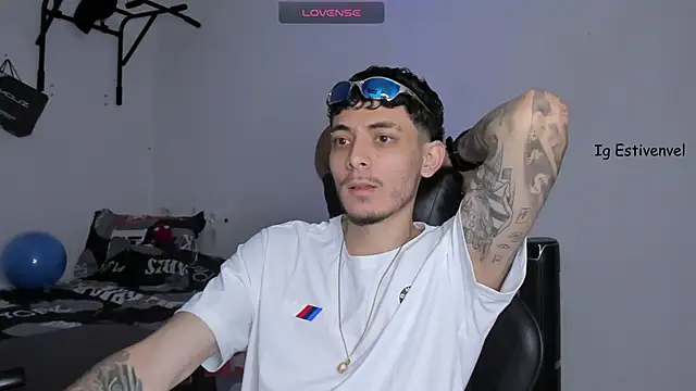 steve latin online show from October 23, 3:22 pm