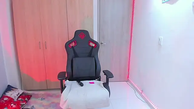 Anto herrera online show from December 27, 2:36 am