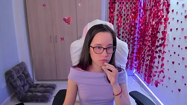 Anto herrera online show from March 1, 8:21 pm