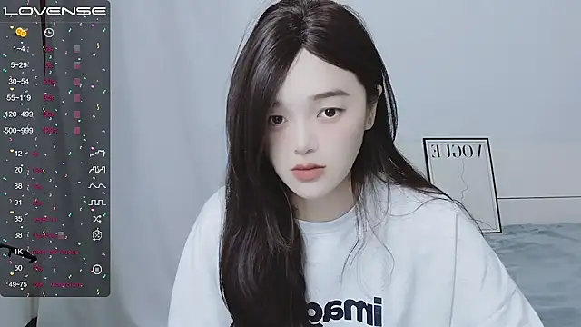 QiuPeiPeimmm online show from March 15, 5:15 pm