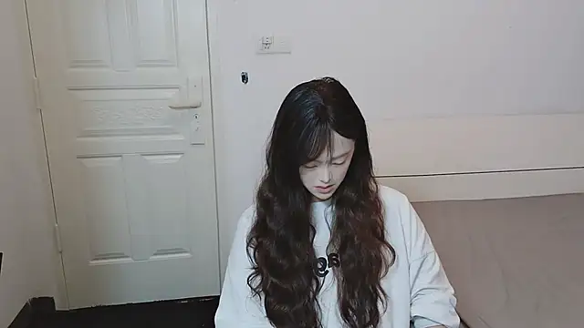 QiuPeiPeimmm online show from November 5, 3:45 pm