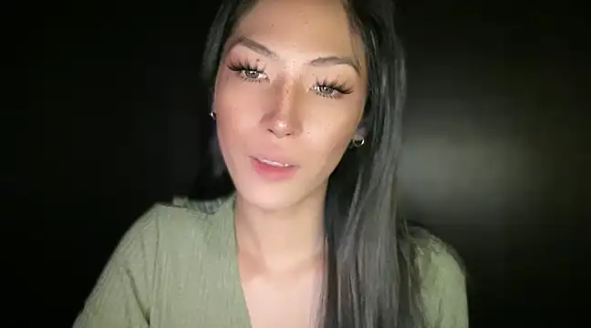 Bella Gordon online show from January 28, 6:07 pm