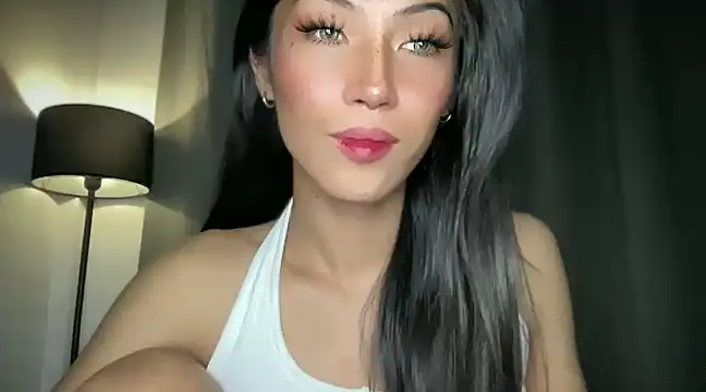 Bella Gordon online show from March 12, 10:39 pm