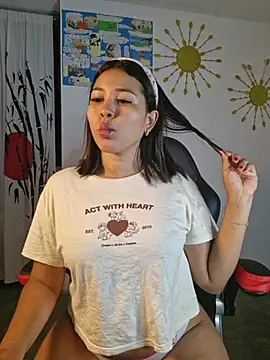 caylinhot7 online show from October 20, 4:46 am