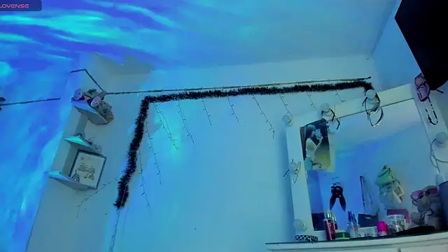 khalyn jenner online show from March 7, 1:31 am