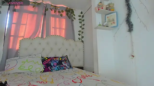 khalyn jenner online show from September 23, 9:51 pm