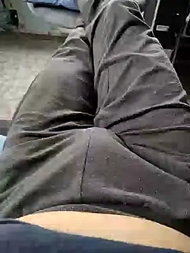 kiam471 online show from February 7, 2:04 pm