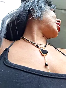 Doll Loren online show from September 12, 5:02 pm