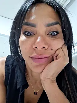 Doll Loren online show from October 10, 3:49 am