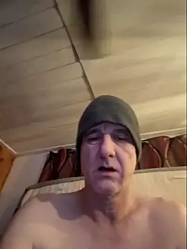 Snapshot of Wanking_Wiggiler chatting on December 7, 2:35 pm Wanking Wiggiler online show from December 7, 2:35 pm