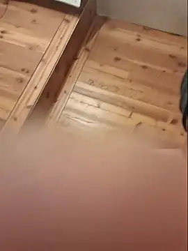 Snapshot of Wanking_Wiggiler chatting on February 15, 5:07 pm Wanking Wiggiler online show from February 15, 5:07 pm