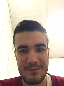 Snapshot of boyygirlls chatting on February 17, 9:13 am boyygirlls online show from February 17, 9:13 am