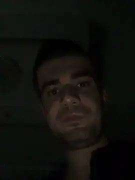 Snapshot of boyygirlls chatting on March 18, 7:19 am boyygirlls online show from March 18, 7:19 am