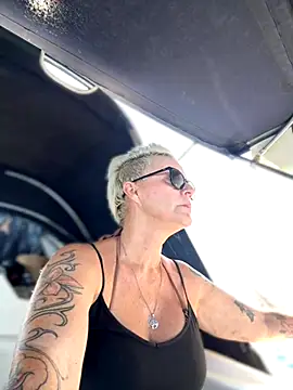 German Milf online show from September 12, 10:59 am