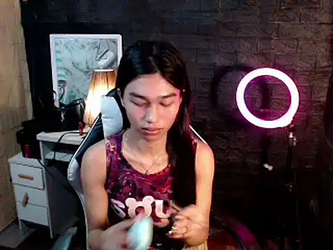 ToKeNa online show from March 15, 5:48 pm