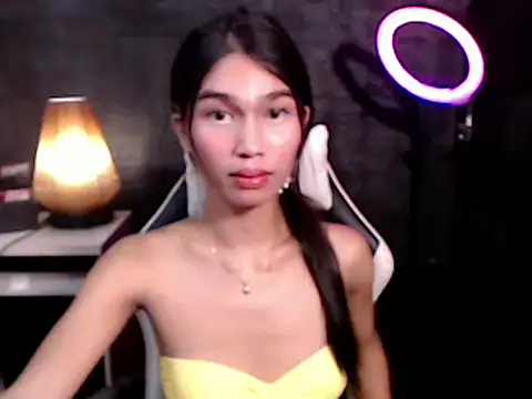 ToKeNa online show from March 23, 8:15 am