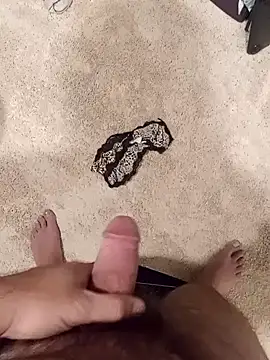 Snapshot of Mark_Dad chatting on December 7, 12:52 am Mark Dad online show from December 7, 12:52 am