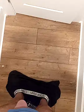 Snapshot of Mark_Dad chatting on January 18, 12:47 pm Mark Dad online show from January 18, 12:47 pm