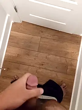 Snapshot of Mark_Dad chatting on September 27, 9:47 am Mark Dad online show from September 27, 9:47 am