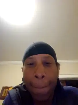 Vybezmaster online show from November 17, 10:37 pm