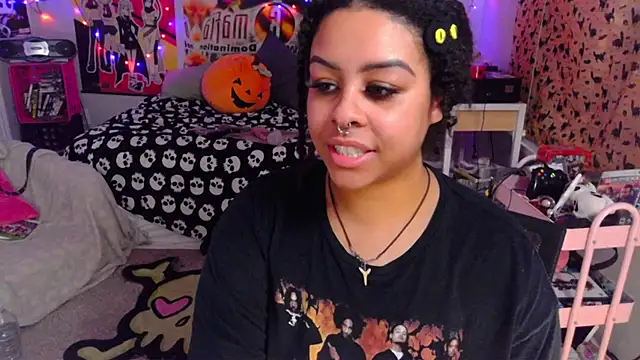 N1NT3NDH03 online show from September 9, 3:17 am