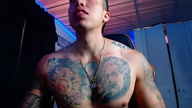 Adam Hudsond online show from October 22, 2:28 pm