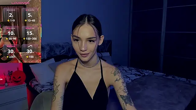 SophieCatty online show from November 1, 12:29 pm