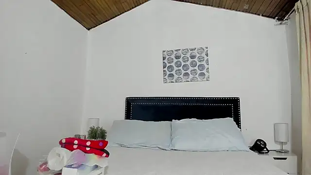 ZulyMichels online show from February 12, 12:44 pm