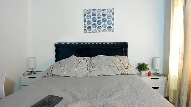 ZulyMichels online show from November 10, 12:37 pm