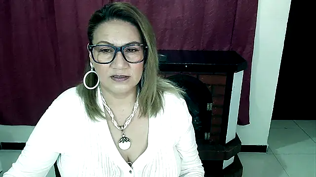 yayita mature online show from February 1, 2:02 pm