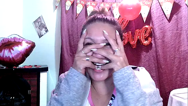 yayita mature online show from February 10, 12:52 am