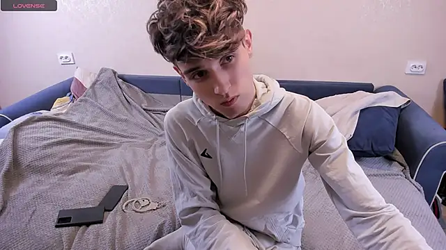 James Mills online show from February 19, 12:35 am