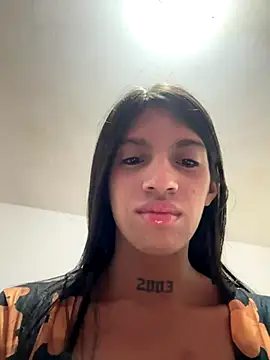 Ortegakim online show from October 12, 3:00 pm