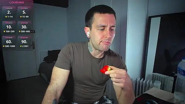 HonestAndrew online show from February 19, 3:49 pm