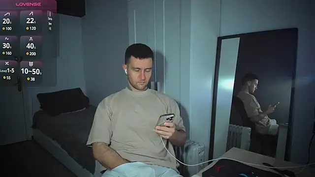 HonestAndrew online show from March 11, 6:43 am