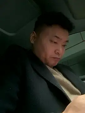 S00 online show from December 9, 4:23 am