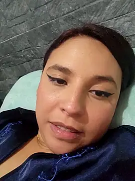 LizzRouse online show from November 26, 1:17 am