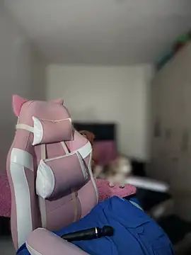 cami ortiz   online show from March 1, 3:32 am