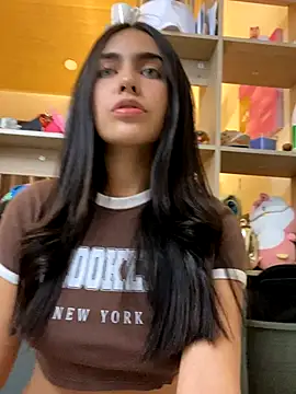 DaphneUwu online show from September 20, 1:17 am