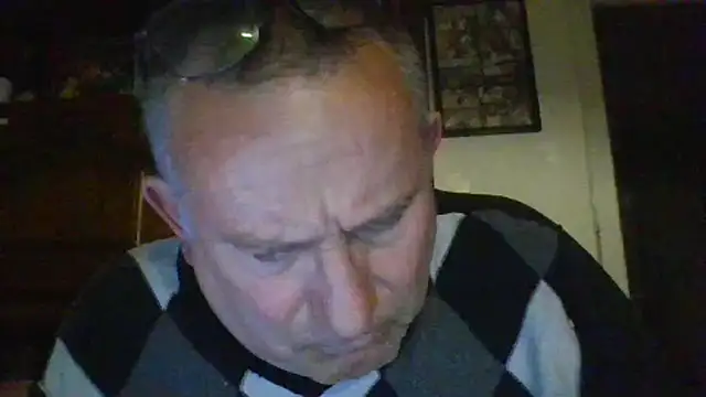 jeanlulu online show from March 22, 9:10 pm