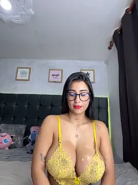 lovely violet13 online show from November 24, 4:07 pm