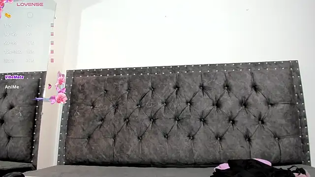 Dounia nagi online show from December 21, 4:57 pm