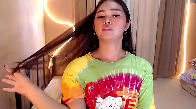 Itsme claire online show from March 13, 7:09 am