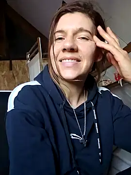 Snapshot of Lina_lou4 chatting on December 25, 3:38 pm Lina lou4 online show from December 25, 3:38 pm