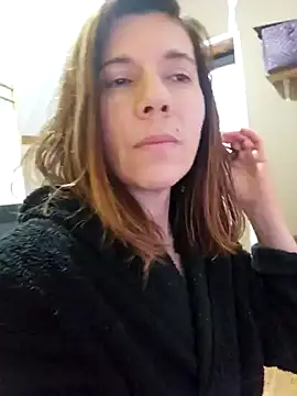 Snapshot of Lina_lou4 chatting on January 9, 3:55 pm Lina lou4 online show from January 9, 3:55 pm