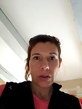 Snapshot of Lina_lou4 chatting on February 12, 3:16 pm Lina lou4 online show from February 12, 3:16 pm