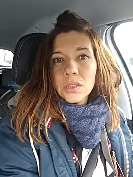 Snapshot of Lina_lou4 chatting on February 23, 9:55 am Lina lou4 online show from February 23, 9:55 am