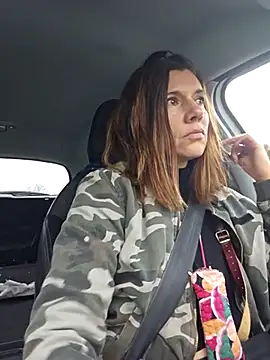 Snapshot of Lina_lou4 chatting on February 26, 9:21 am Lina lou4 online show from February 26, 9:21 am